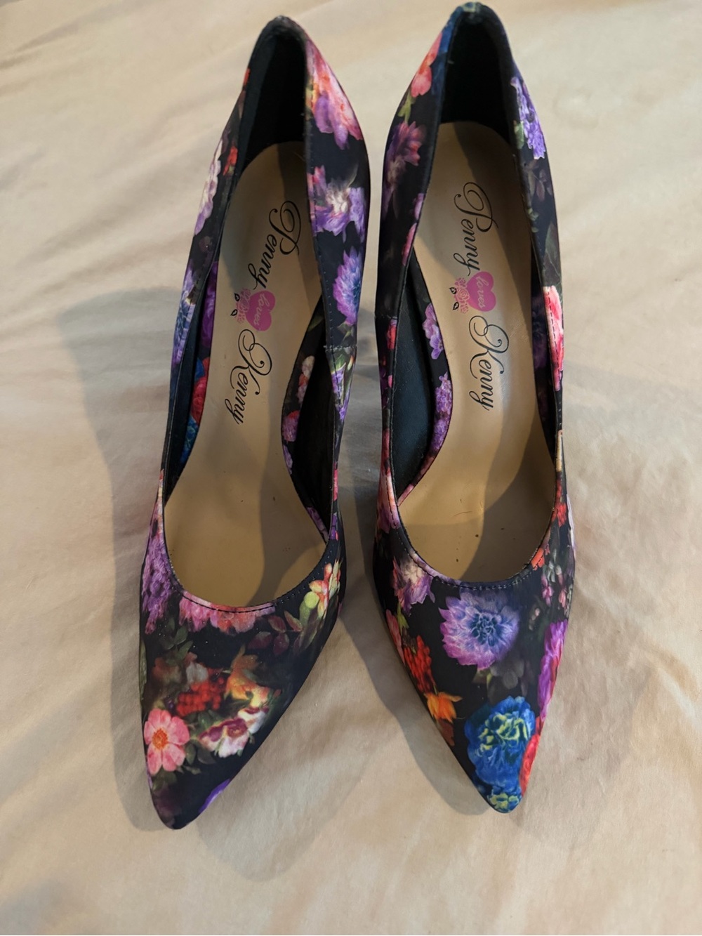Penny Loves Kenny Women's Floral Pointed-Toe Pumps